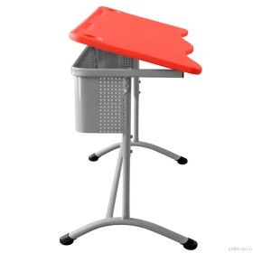 Школьный стол двухместный ШСТ16 с наклонной столешницей (цвет красный)